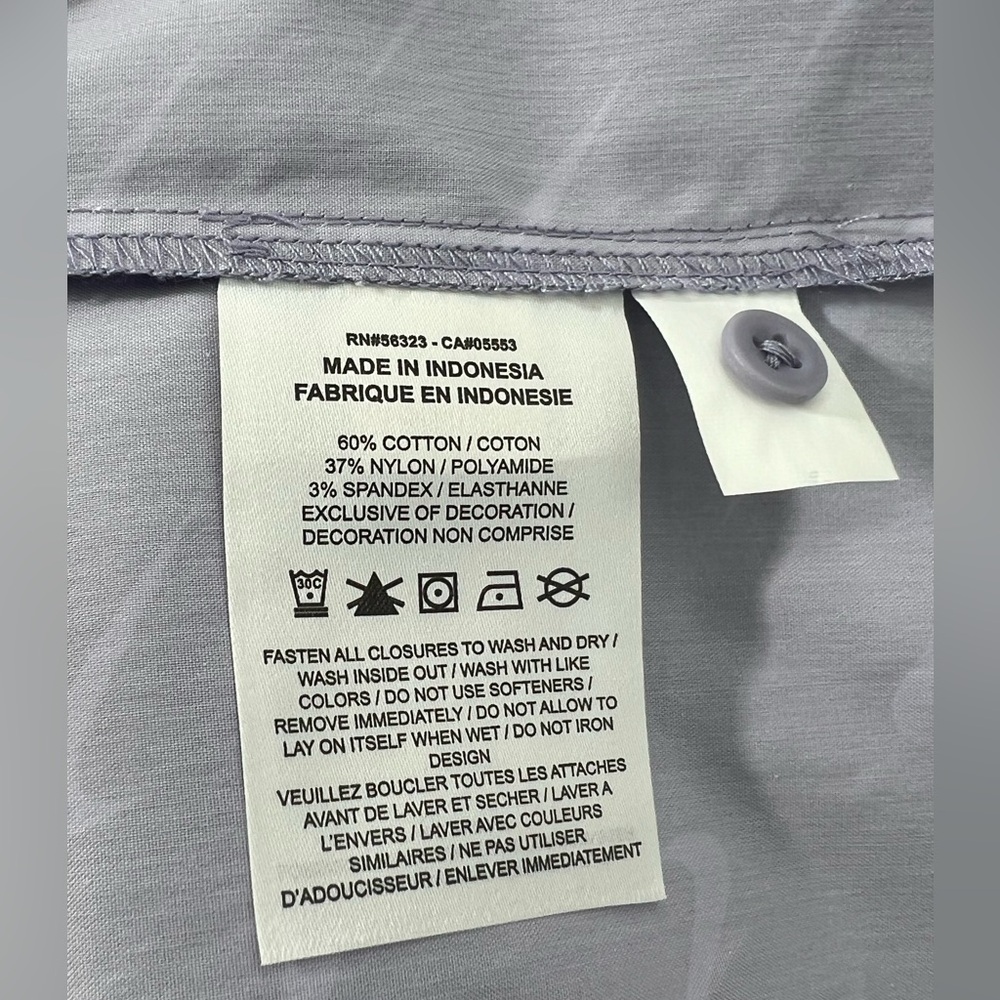 Nike Sportswear Everyday Modern Women’s Woven Short-Sleeve Top in Size:M - NWOT - Picture 11 of 12